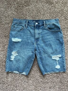 GAP Men’s Classic Distressed Blue Denim Shorts Size 32